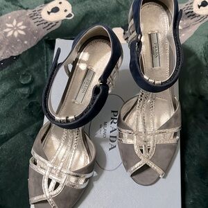 Prada navy, silver and gray heels size 40.5 Calzature Donna